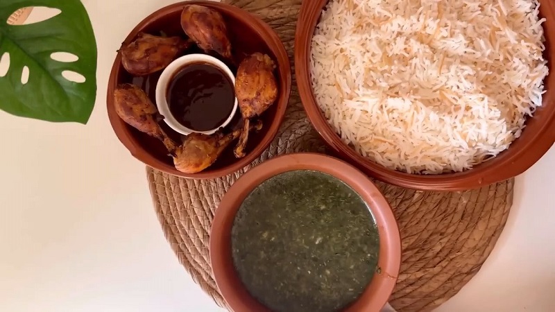 ملوخية مع الدجاج